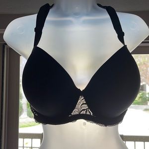 36DDD (36F) black paramour bra